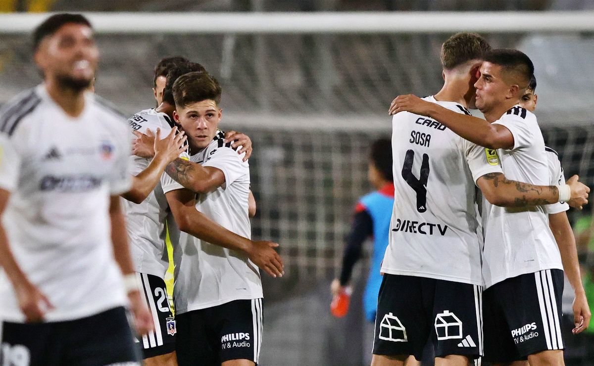Emblema de Colo Colo encandilado con el nivel de este jugador a días del Superclásico: “De los mejores del torneo”