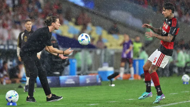 Erick Pulgar y Filipe Luis perdieron Recopa con Flamengo.