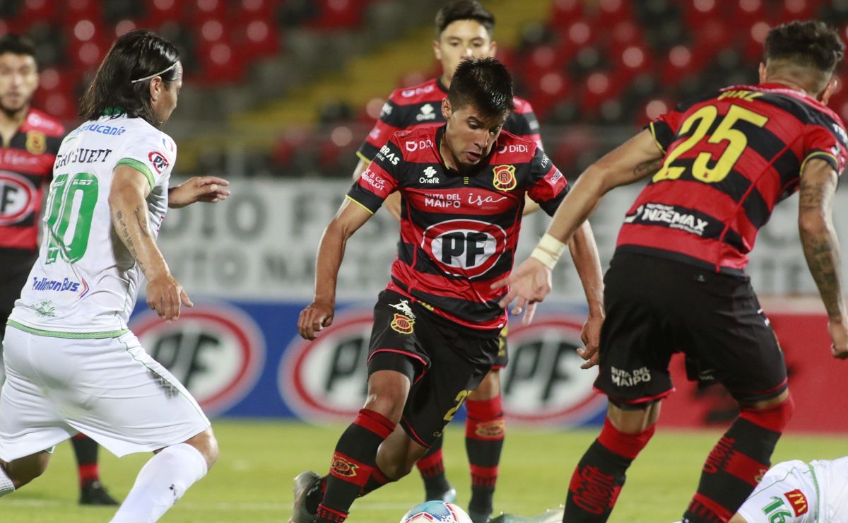 ¿Rangers concretará el regreso de Caroca? La postura ante el posible refuerzo