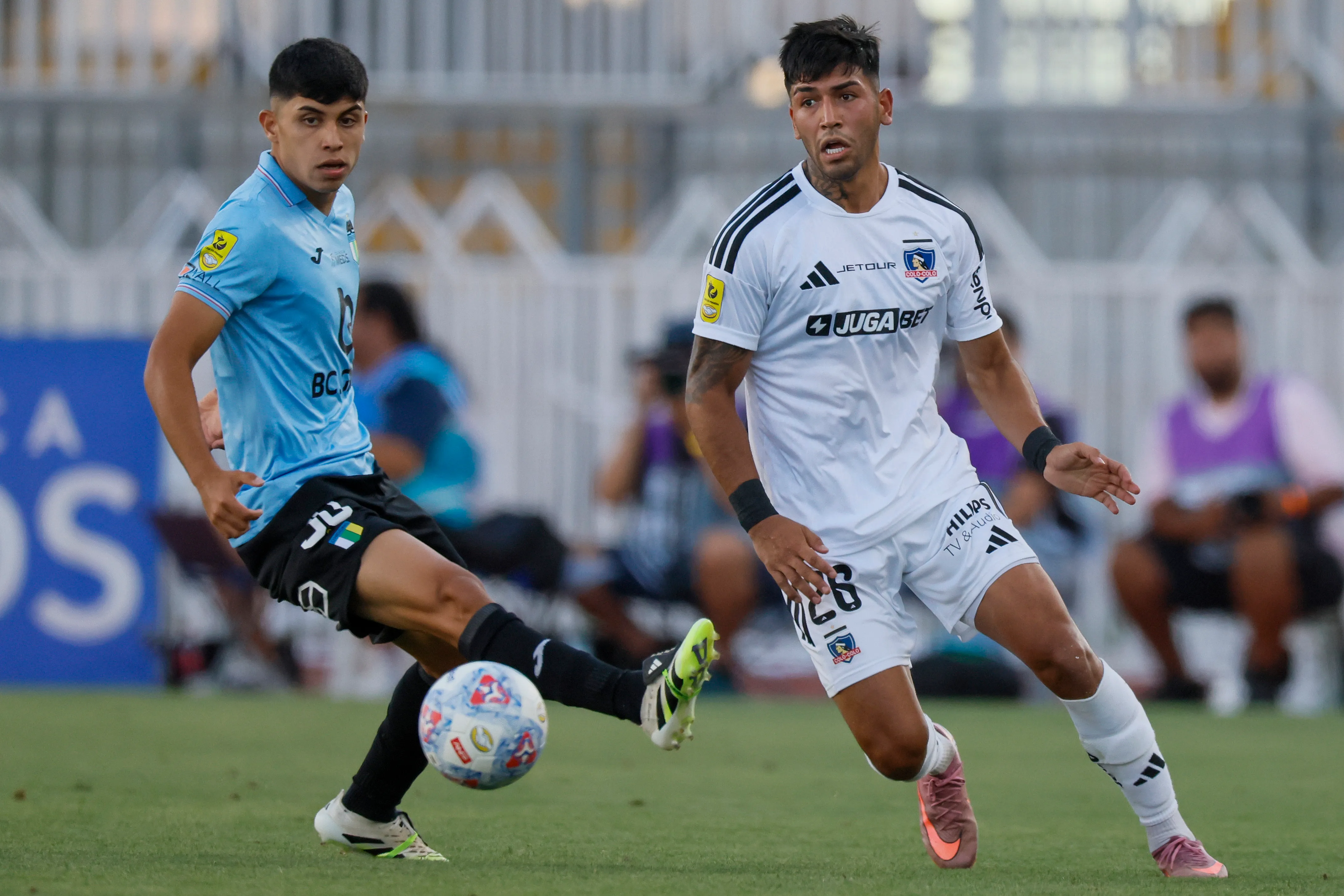 Diego Ulloa en acción ante O’Higgins de Rancagua. (Andres Pina/Photosport).