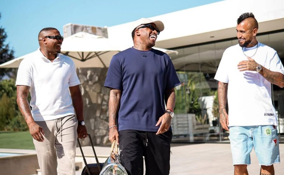 “El mejor de la historia de Chile”: Farfán sorprende al presentar a Arturo Vidal