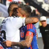 Rivales, no enemigos: el lindo abrazo entre Vidal y Aránguiz