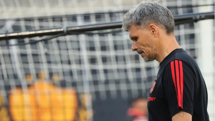 Fernando Ortiz nuevamente pierde piso en Colo Colo