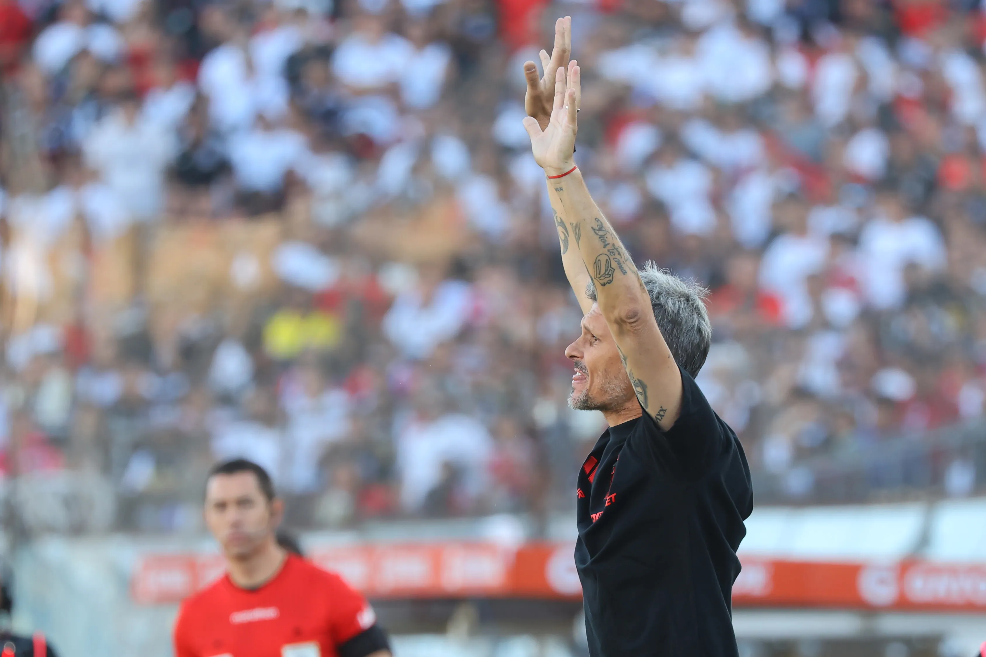 Caszely fue crítico con lo que planteó Ortiz en Colo Colo