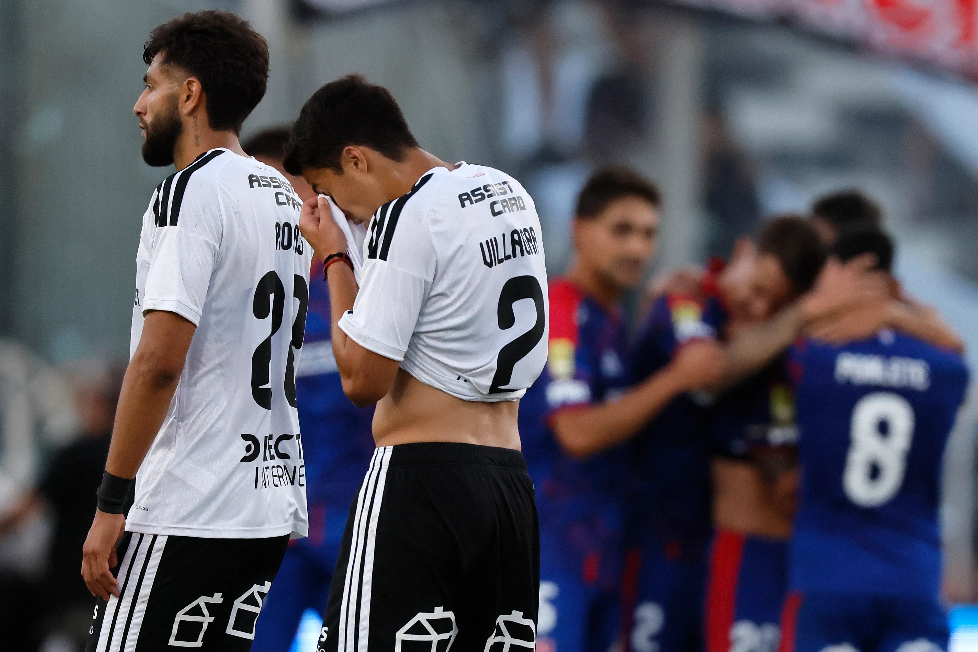 Jonathan Villagra es apuntado por la derrota de Colo Colo. Foto: Andres Pina/Photosport