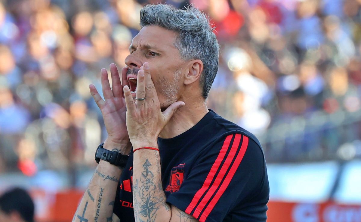 Critican inexplicable cambio de Ortiz en Colo Colo para salvar la plata ante la U: “Casi no había tenido…”