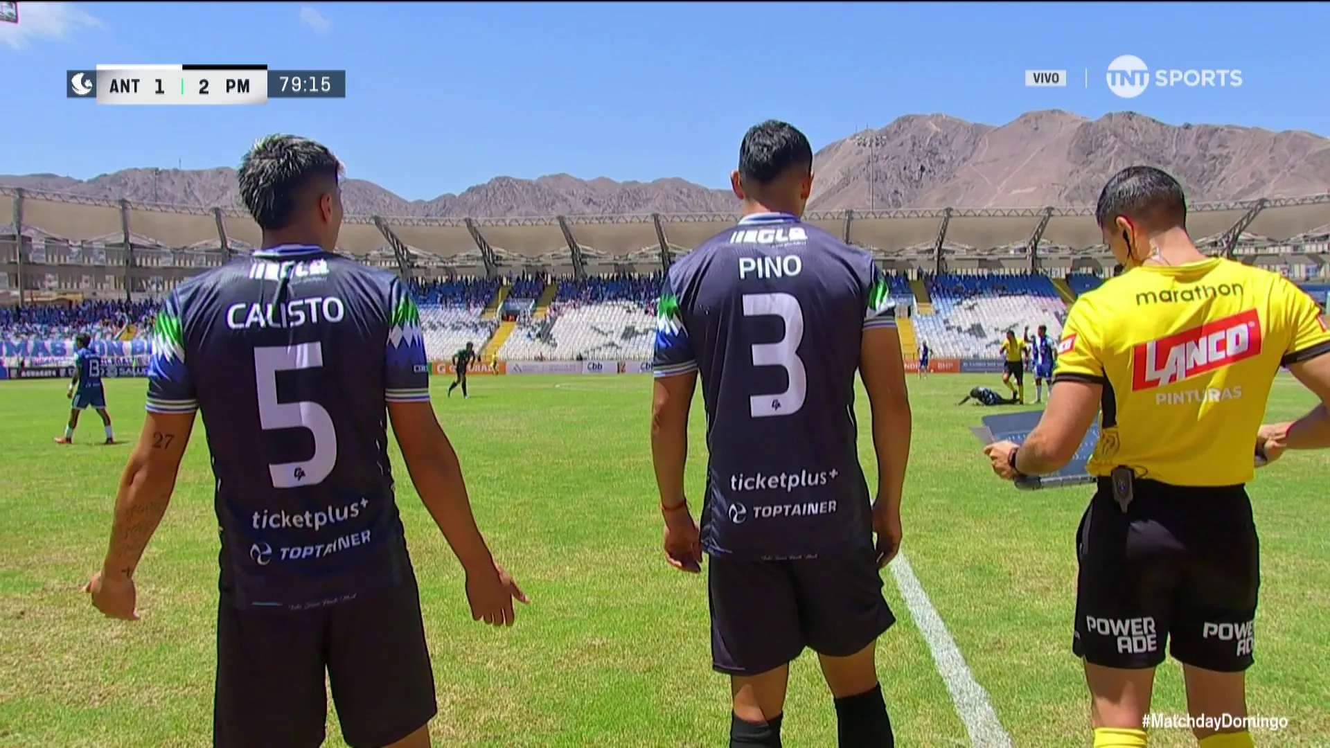 Jesús Pino y Francisco Calisto entraron sobre el final. (Captura TNT Sports).