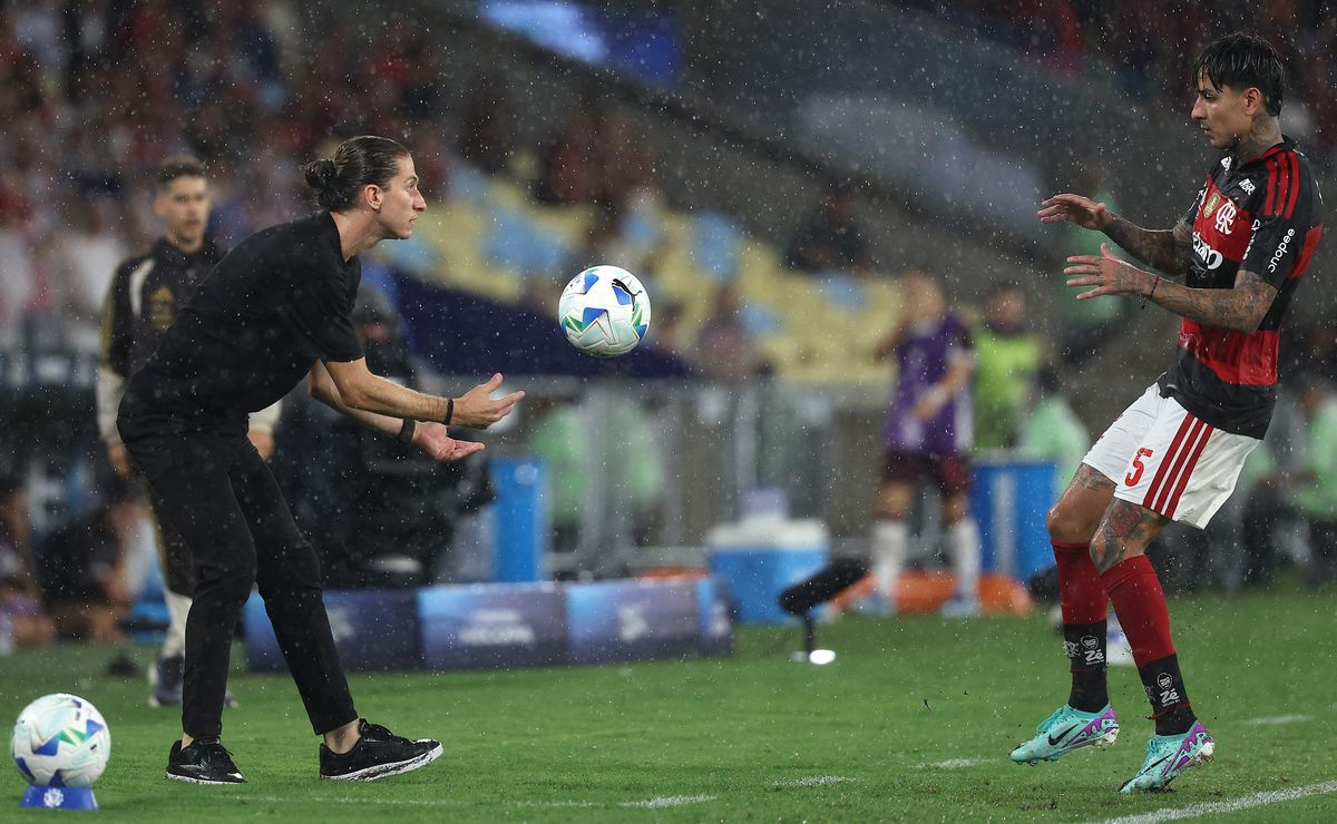 Y eso que ganaron 8-0: Despiden al entrenador de Erick Pulgar en Flamengo