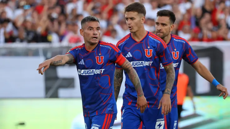 Charles Aránguiz será titular en la U por la Copa Sudamericana.