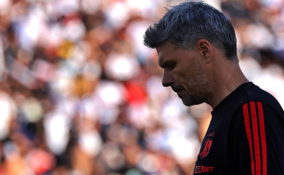 Los números de Ortiz en Colo Colo: La campaña que gatilla llamado de Blanco y Negro