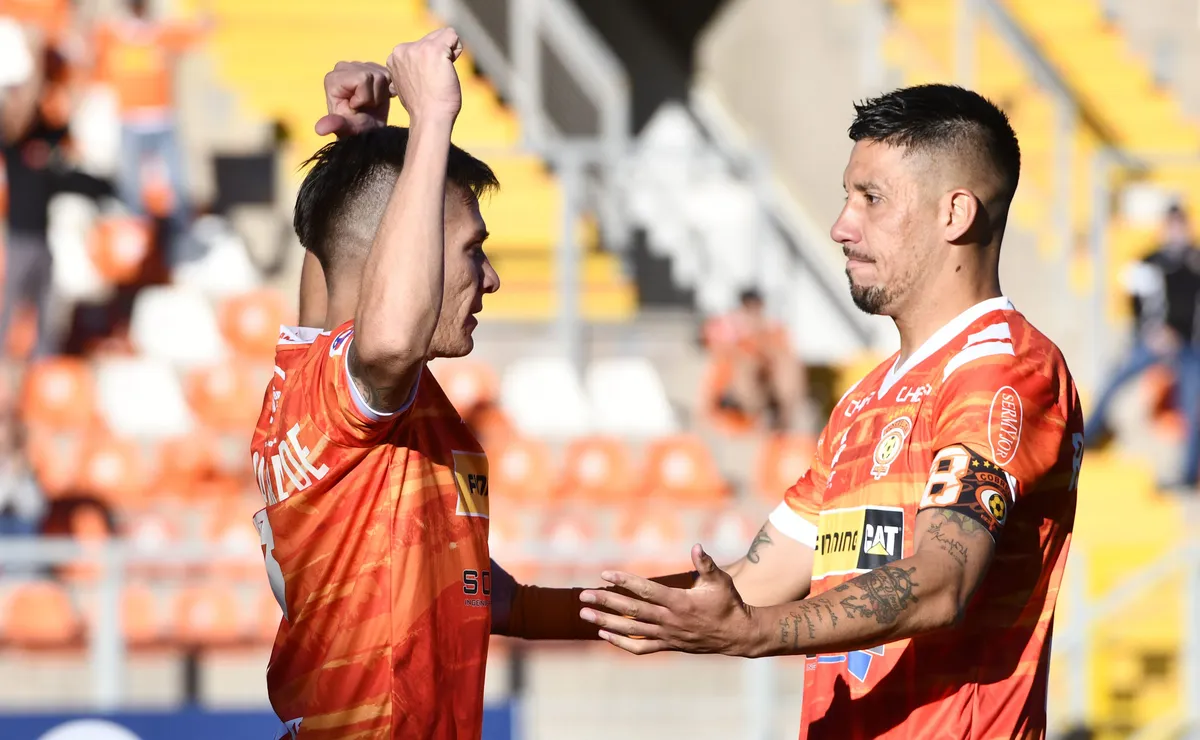 Cobreloa enfrenta desafío en mercado de fichajes de Primera B
