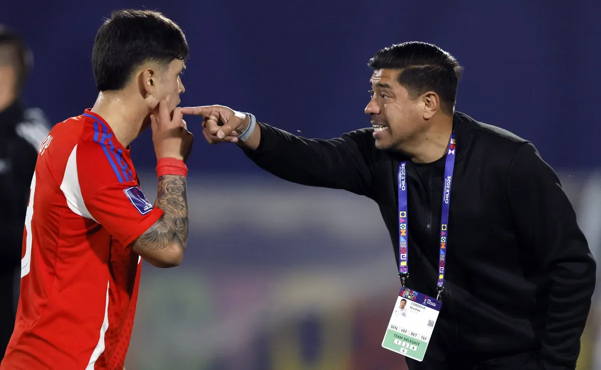 Damián Pizarro lidera convocatoria de la Roja para amistosos de marzo Damián Pizarro lidera convocatoria de la Roja para amistosos de marzo