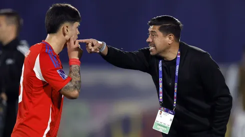 Nicolás Córdova entregará la nueva nómina de la Roja.