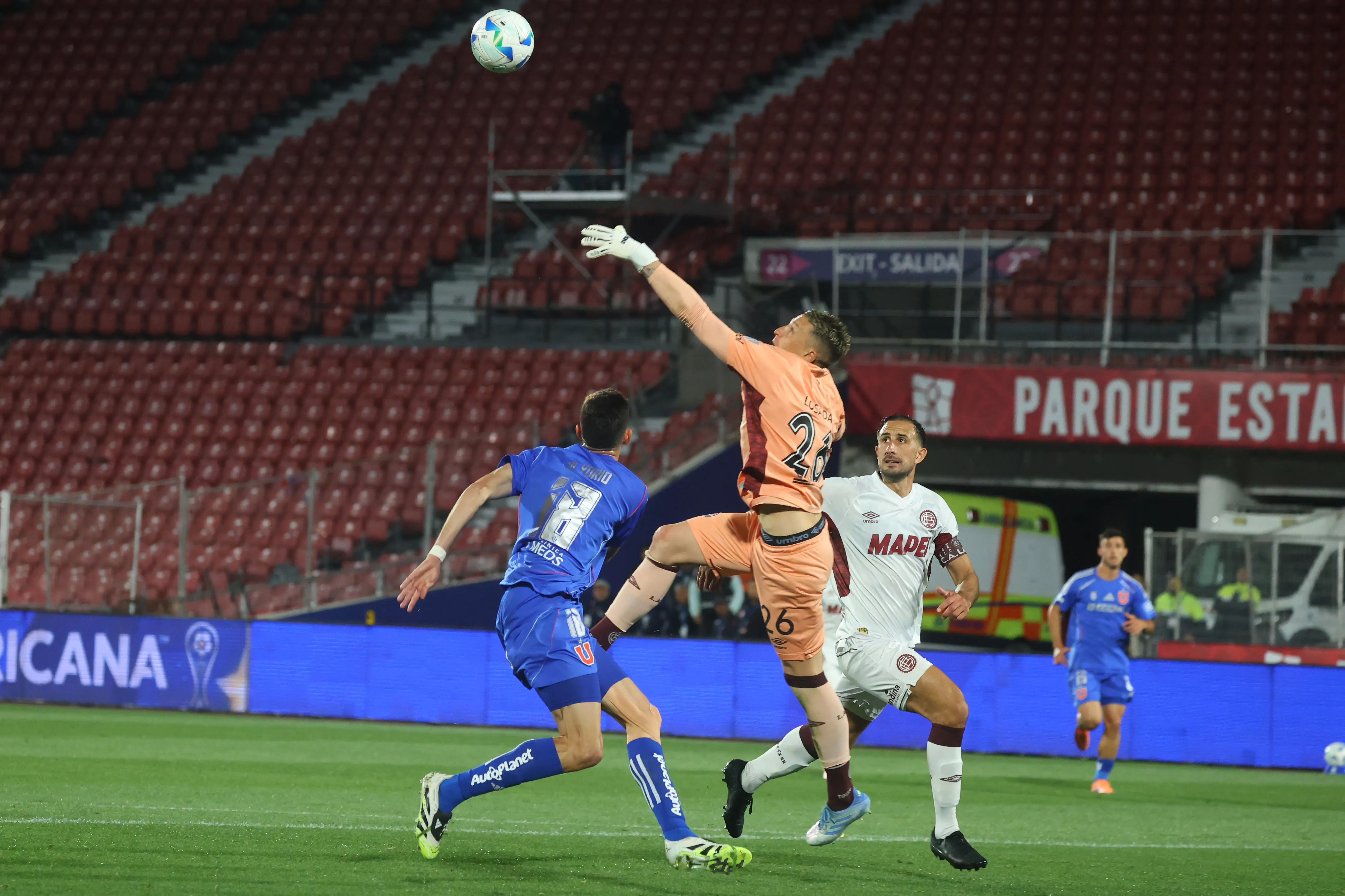 La U nuevamente jugará sin público por Copa Sudamericana. (Foto: Jonnathan Oyarzun/Photosport)
