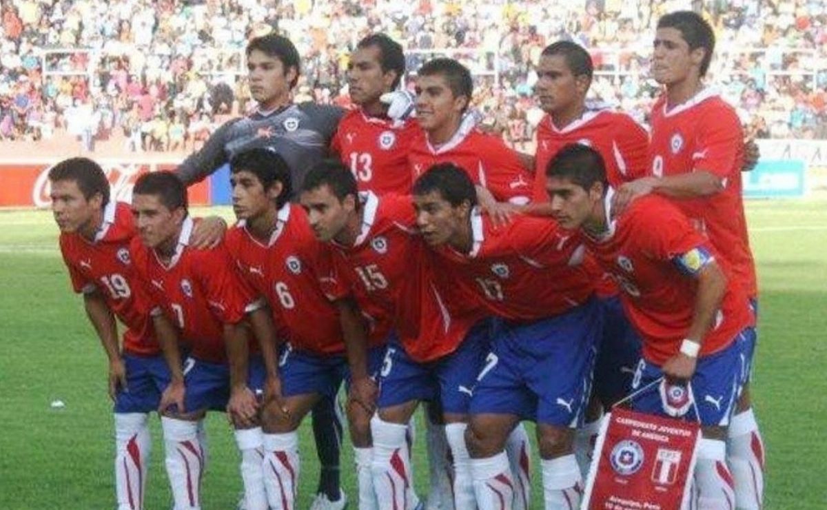 “El que tiene representante juega, el fútbol se ensució”: pasó por la Roja, Coquimbo, La Serena y anuncia su retiro