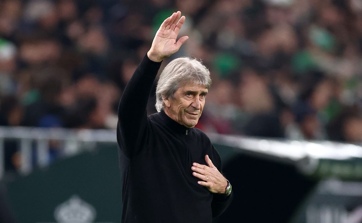 “El mejor DT en la historia del Betis”: férrea defensa de periodista a Manuel Pellegrini en España