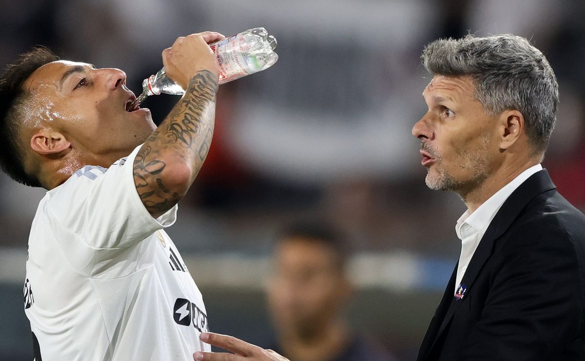 Guarello revela detalle interno de Colo Colo: “Me contaron que Ortiz no saca a Correa para evitar sus pataletas”