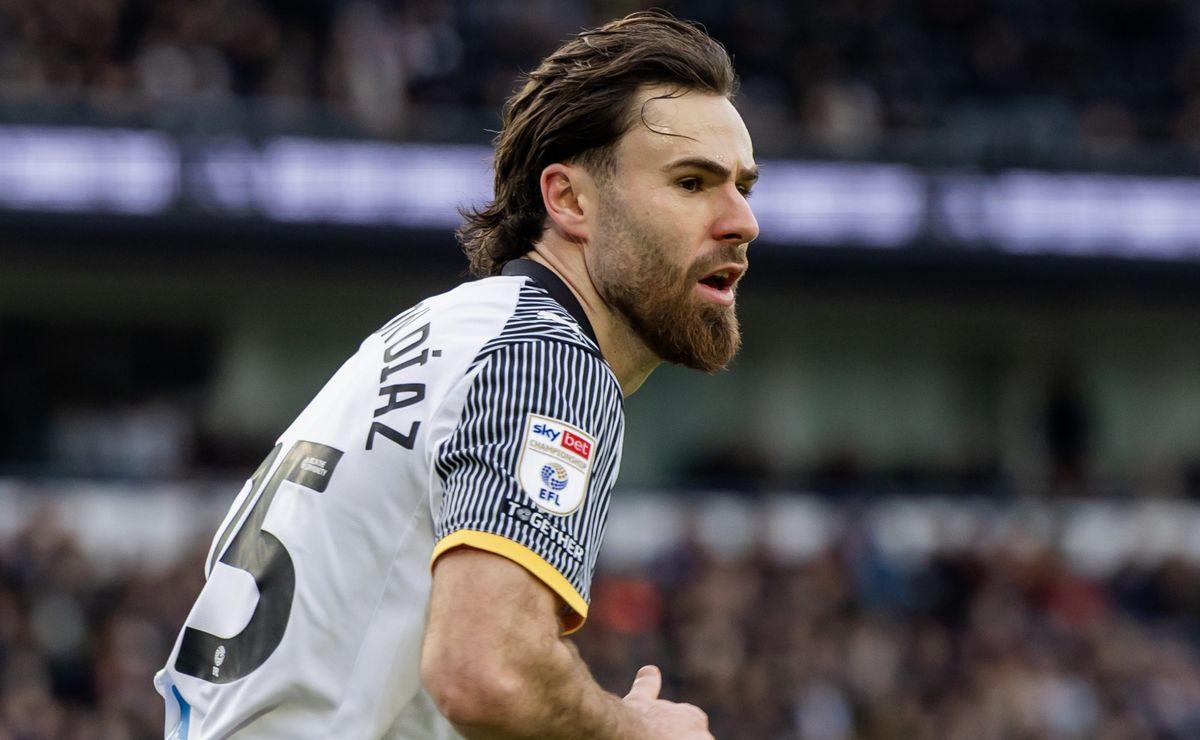 “Nadie daba un peso”: Ben Brereton reparte palos por el renacer del Derby County