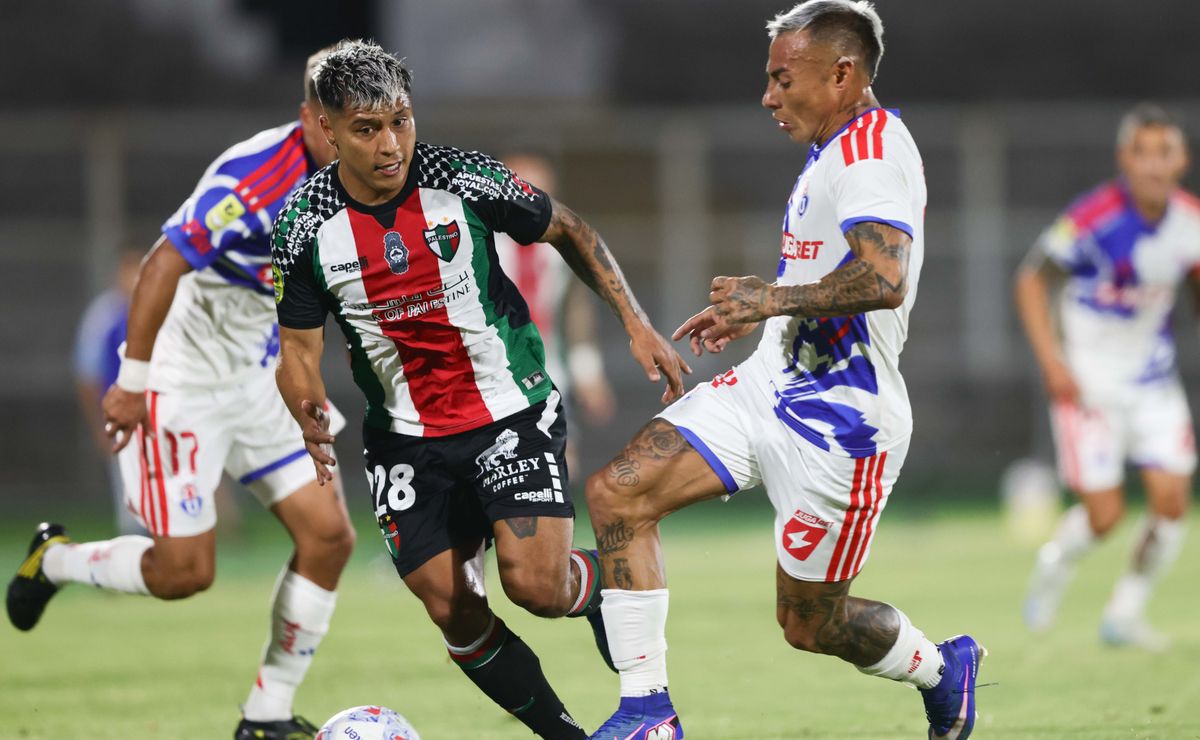 ¡Es oficial! Estos serán los relatores y comentaristas del U. de Chile vs Palestino por Sudamericana