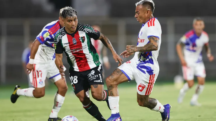 Palestino y Universidad de Chile se miden por un cupo en la fase grupal de la Copa Sudamericana.