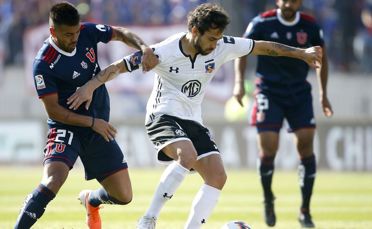 Valdivia lamenta el nivel del fútbol chileno: “Hace rato que se ven partidos como el clásico”