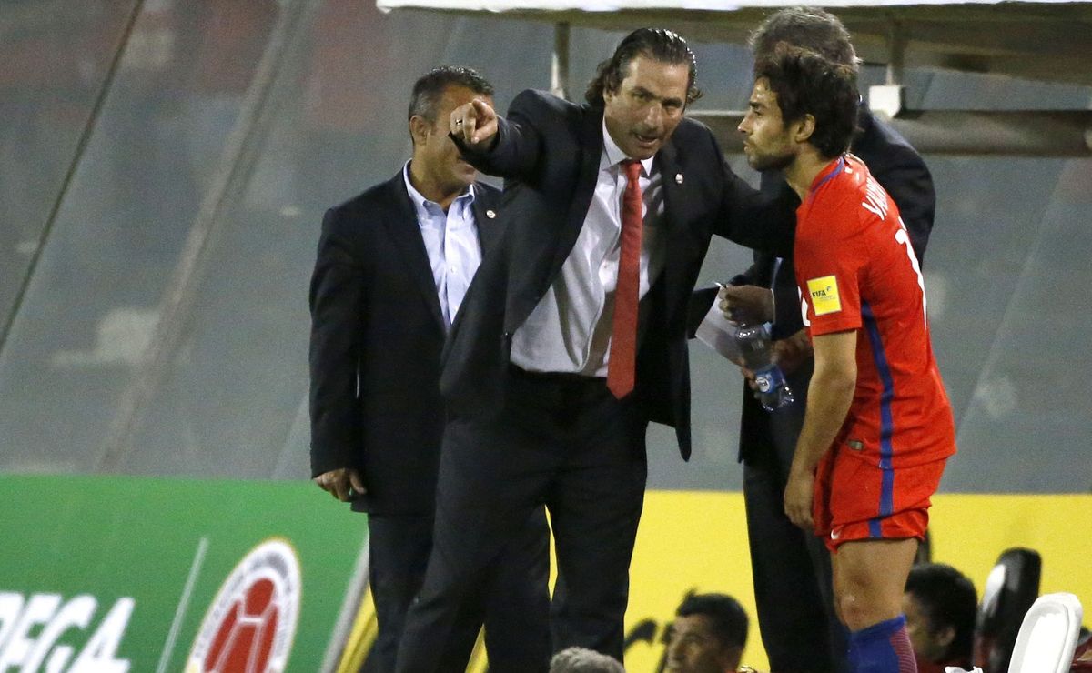 “Fue difícil de aceptarlo”: Jorge Valdivia revela el entrenador que lo borró de la selección chilena