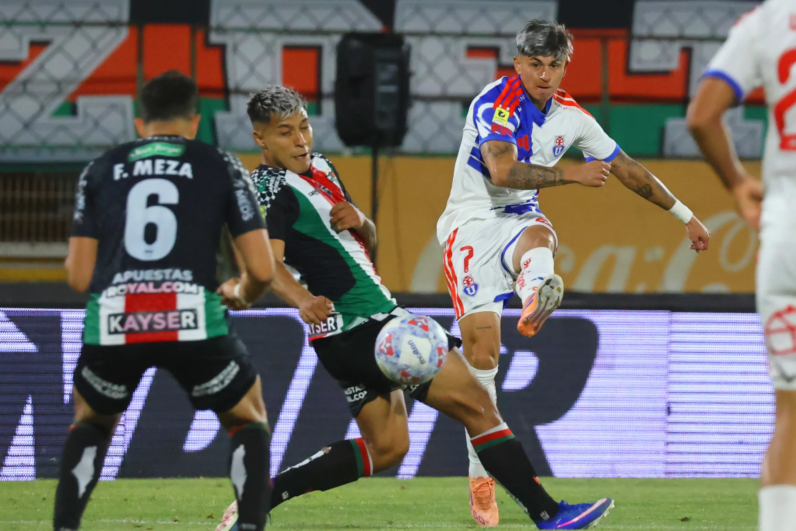 La U y Palestino se vuelven a ver, esta vez en vital duelo por Copa Sudamericana.