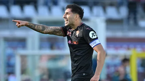 El jugador pasa por tensos momentos en Italia.