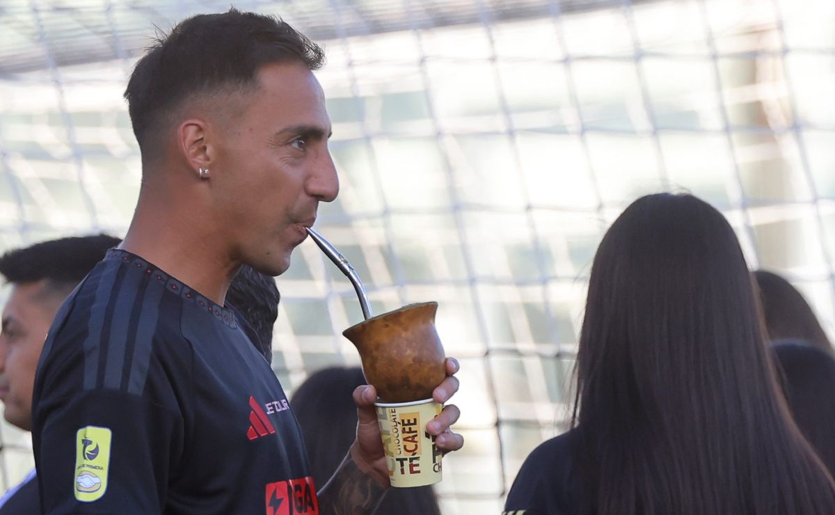 Valdivia repasa a Javier Correa por su actitud en Colo Colo: “Incomodarse por las críticas…”