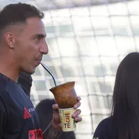 Valdivia repasa a Correa por su actitud: "No debería jugar más si no..."