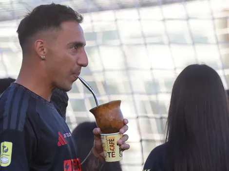 Valdivia repasa a Correa por su actitud: "No debería jugar más si no..."