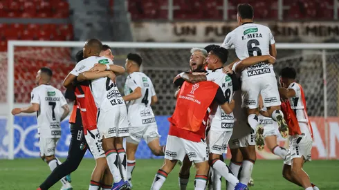 Palestino venció por 2-1 a U. de Chile en el Estadio Nacional.