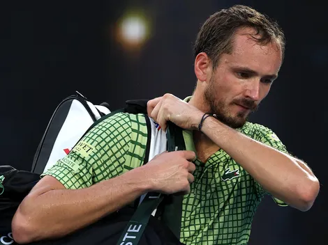 Medvedev relata odisea para escapar de Dubai: ahora espera por Tabilo