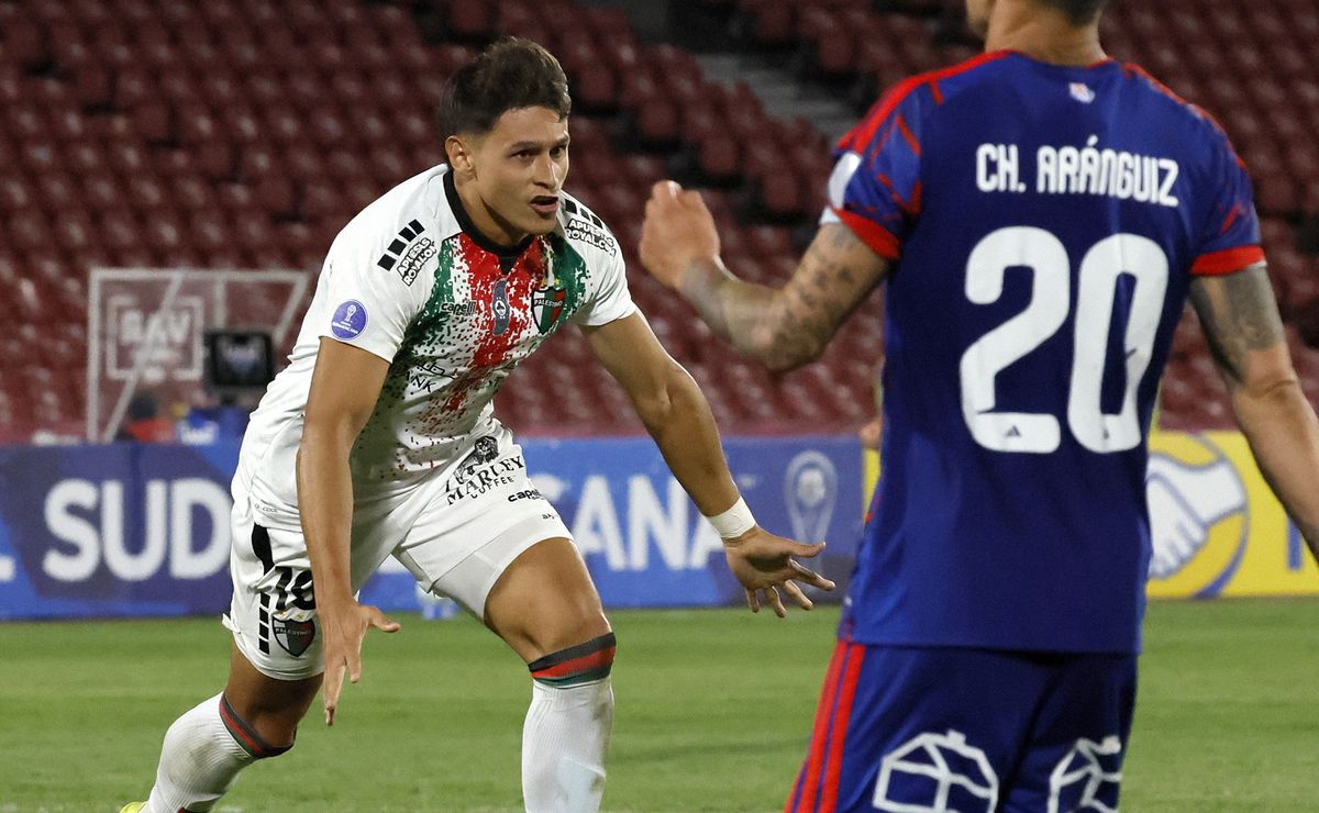 Crack de Palestino y verdugo azul en Sudamericana: deja botando que a U de Chile le faltó jerarquía