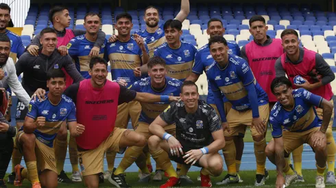 Everton tuvo su primer triunfo tras terrible inicio de año.