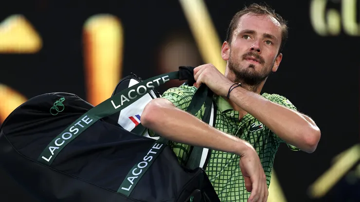 Medvedev logró llegar a Indian Wells luego de estar en medio de una guerra