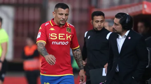 Vecchio tuvo un fallido regreso a Unión Española.