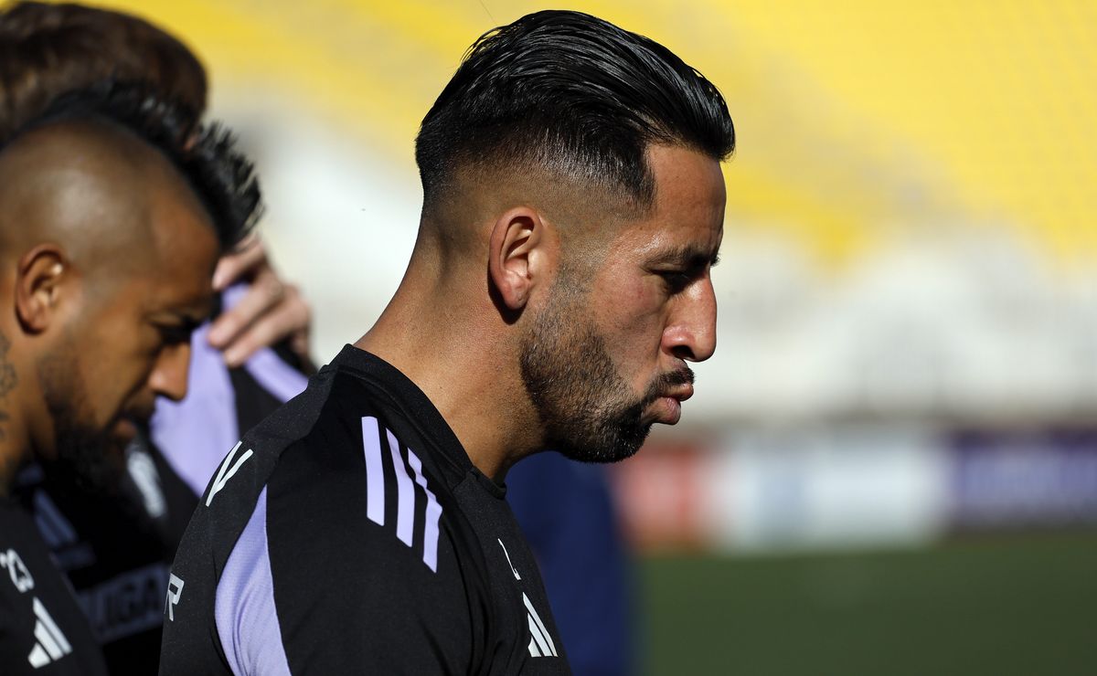 Rechazó una oferta y el tiempo corre: el actual panorama de Mauricio Isla tras salir de Colo Colo