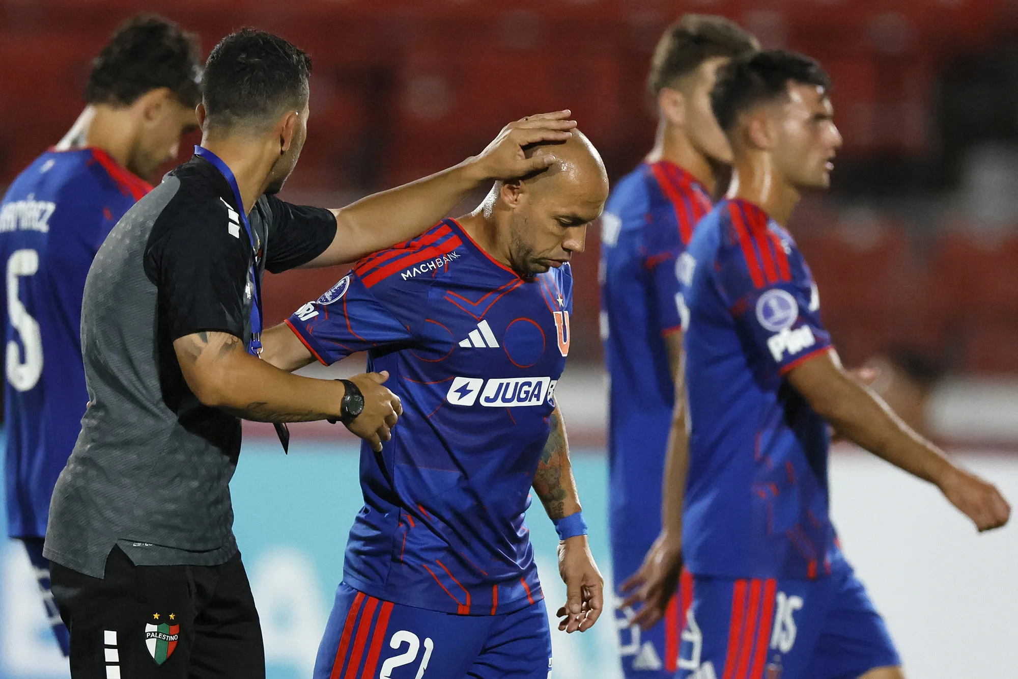 Poblete explica silencio en la U tras fracaso ante Palestino en Copa Sudamericana.
