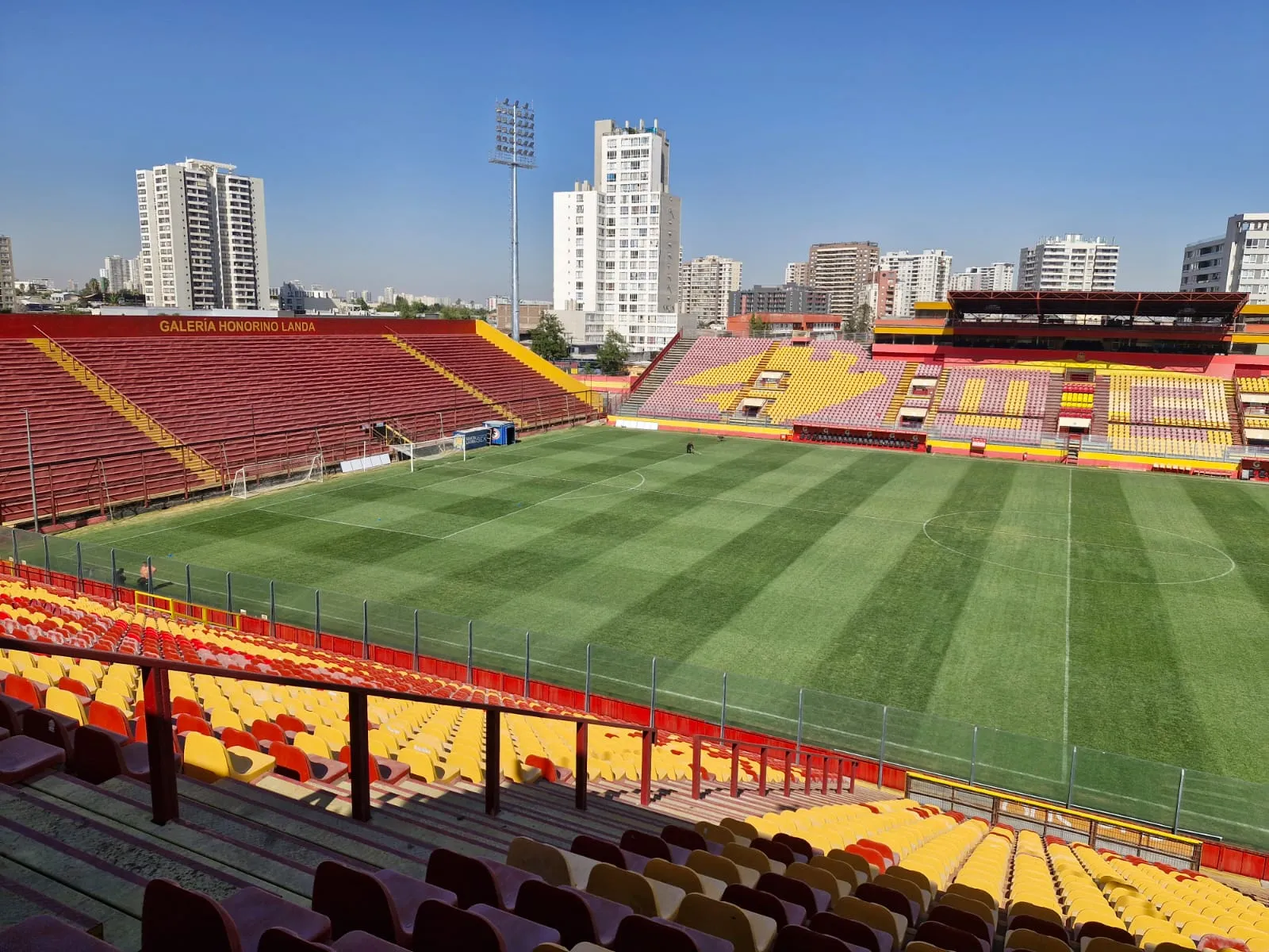 La bella imagen del Santa Laura