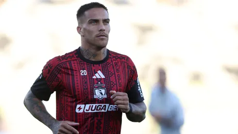 El defensa sigue relegado.
