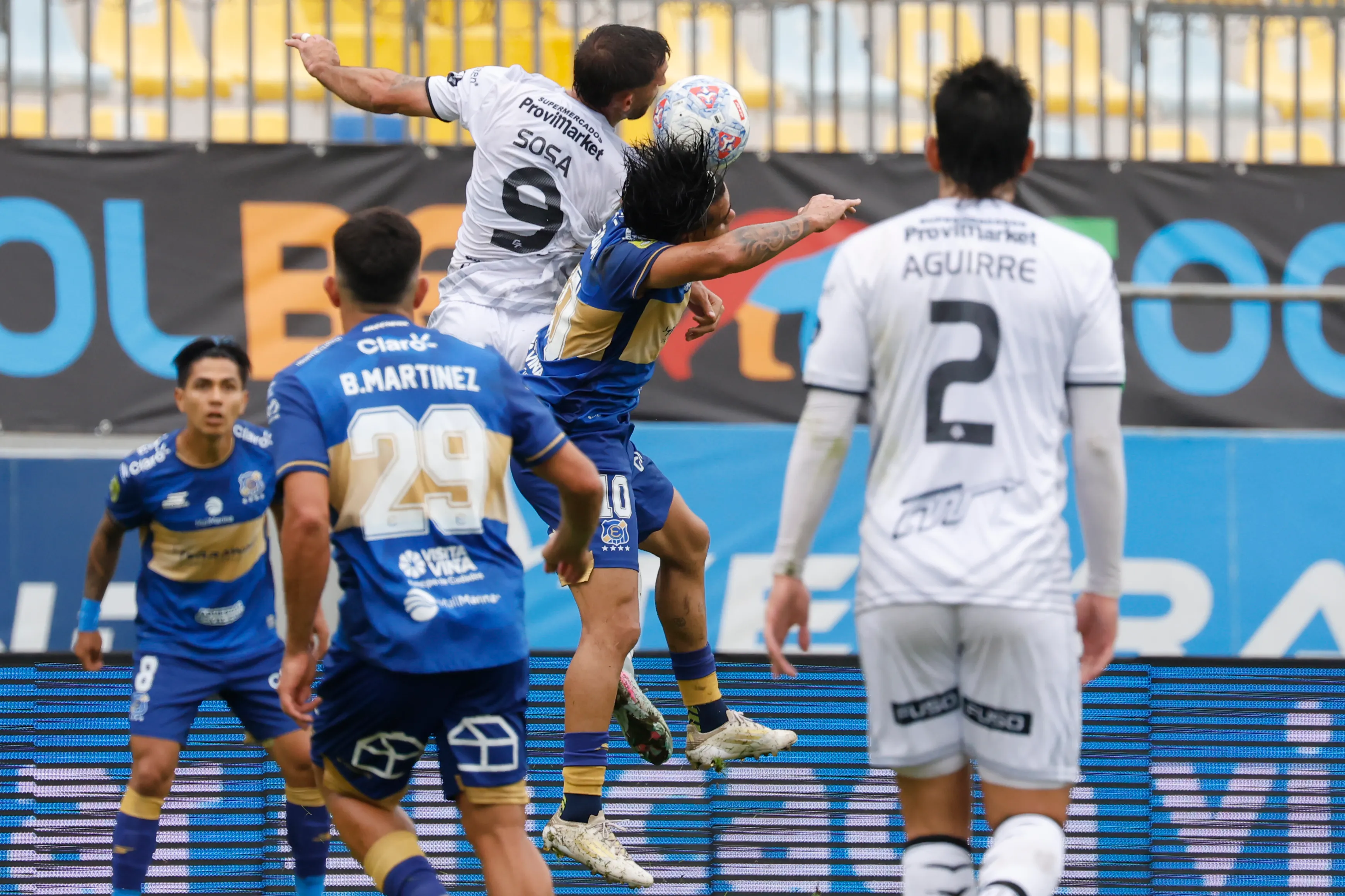 Disputadísimo partido en la Quinta Región | Photosport