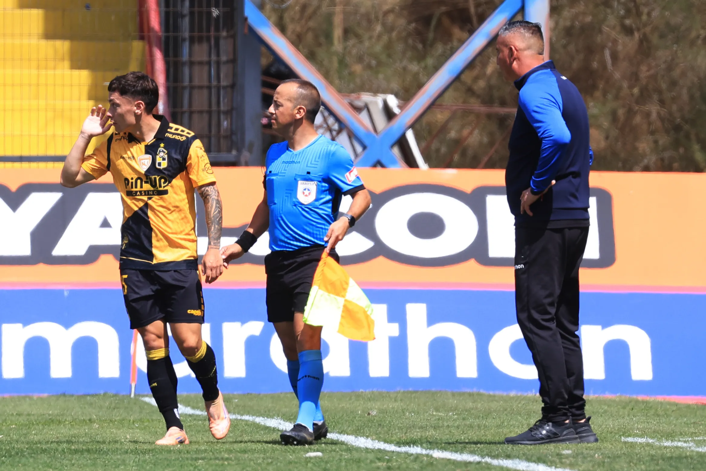 Zavala festejó con todo el 3-1 de Coquimbo ante el Huachi. (Eduardo Fortes/Photosport).
