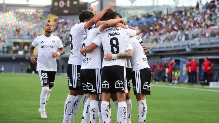 Albos se sacudieron de la caída ante la U.