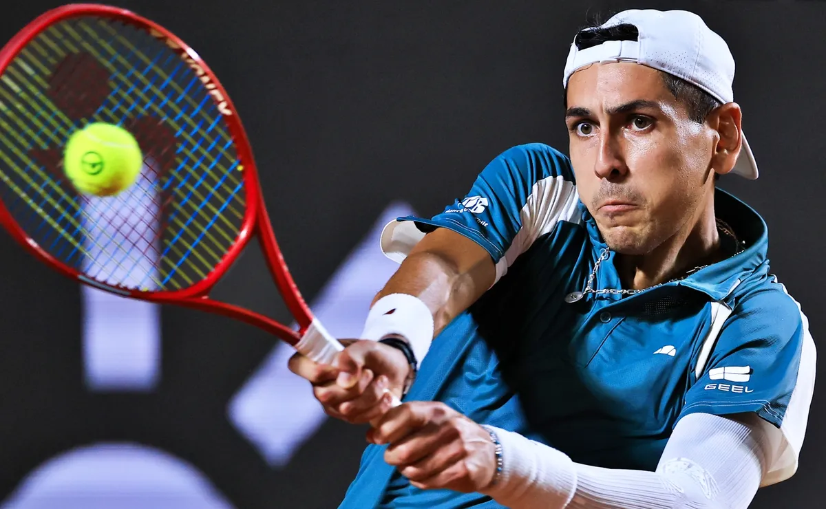 Alejandro Tabilo cae ante Medvedev en Indian Wells y vuelve al Top 40 ATP Alejandro Tabilo cae ante Medvedev en Indian Wells y vuelve al Top 40 ATP