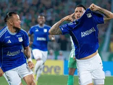 ¡Y lo dejaron ir! El ex delantero de la U que recibe trato de héroe