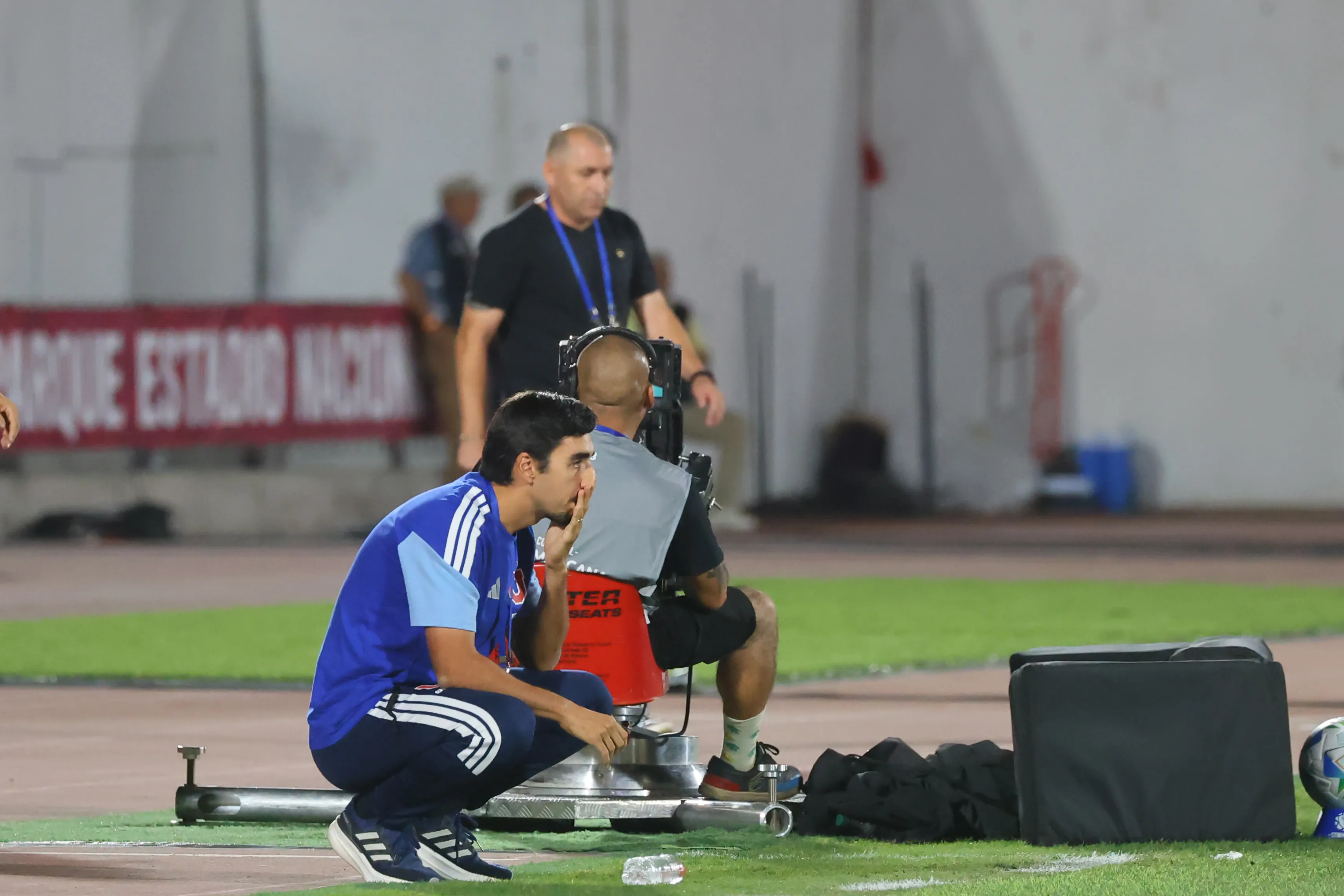 Francisco Meneghini está muy cuestionado. Foto: Jonnathan Oyarzun/Photosport