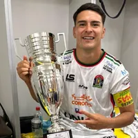 "Hace tres meses ellos...": la revancha del único extranjero de Lota