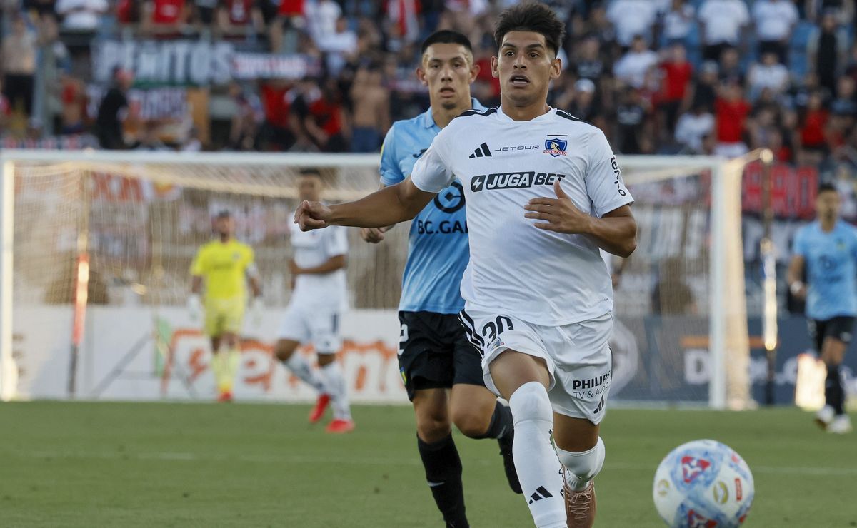 Jaime Vera mete presión con juveniles de Colo Colo: “El hincha mira lo mediático”