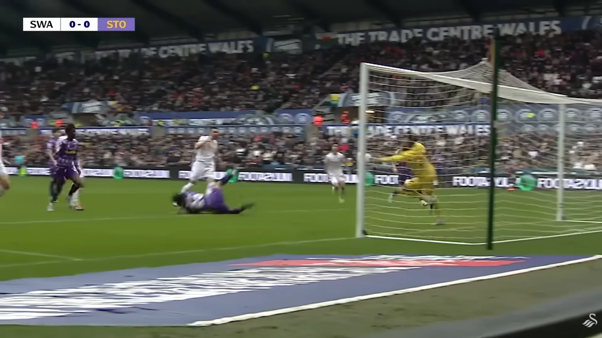 Una toma de la tapada espectacular de Vigouroux ante el Stoke City. (Captura Swansea City).